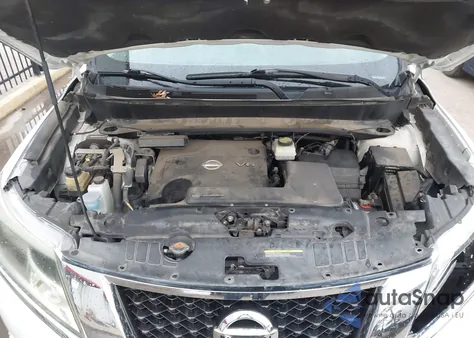 2015 Nissan Pathfinder S из США, поврежденный, VIN 5N1AR2MN5FC681707